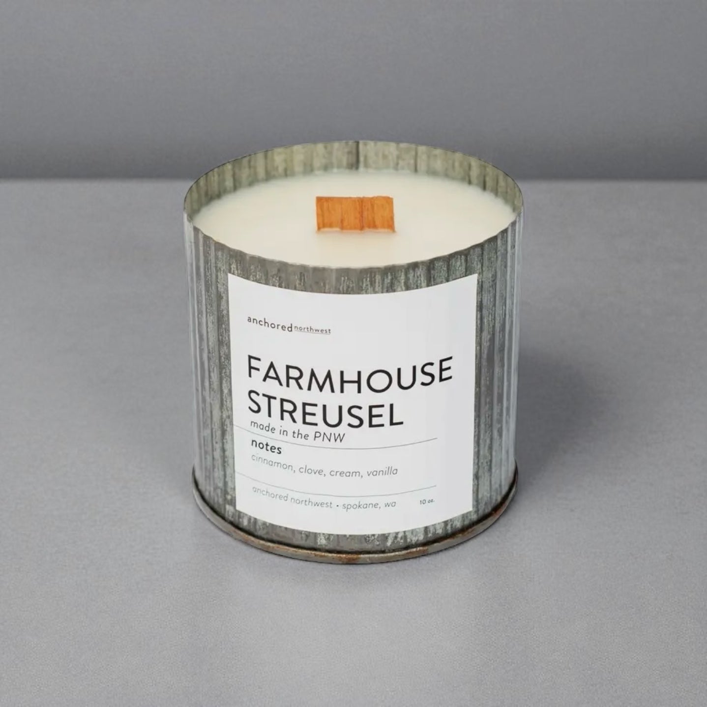 Farmhouse Streusel Woodwick Candle